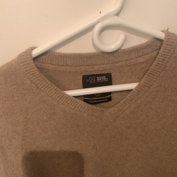 Beautiful 100% Cashmere Tan V Neck Sweater Wayne Gretzky Collection SZ XL - Picture 4 of 7